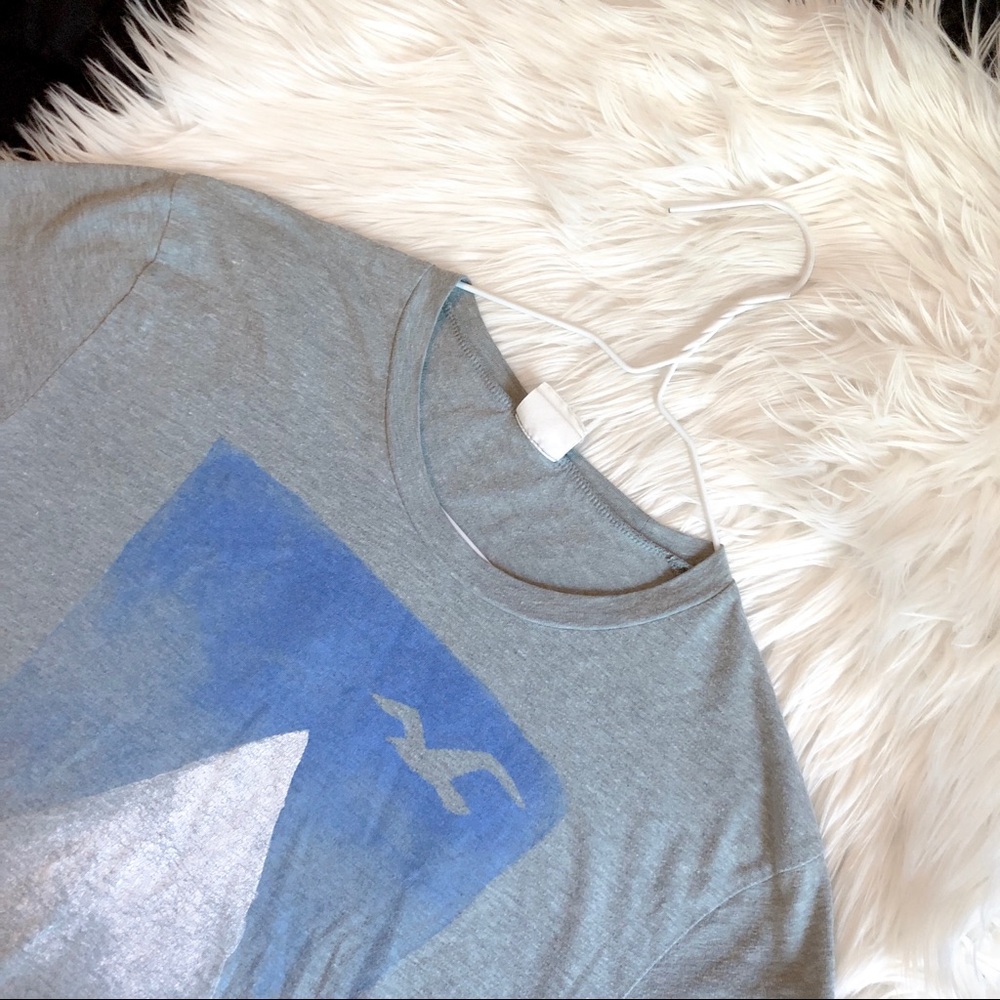 BOYS GREY HOLLISTER T-SHIRT